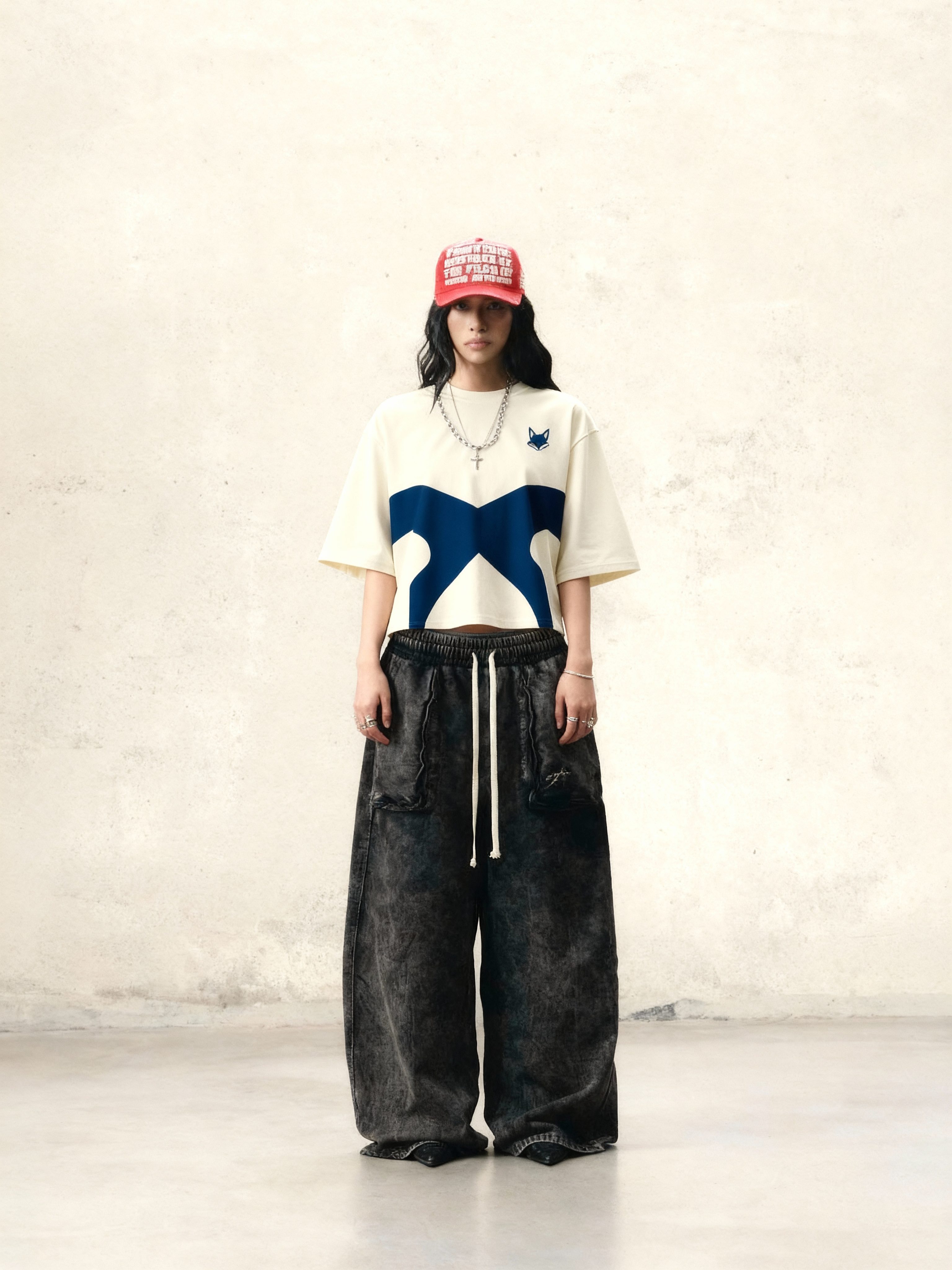 Featured product left